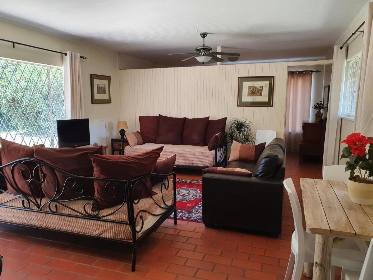 Pine Tree Lodge Midrand Eksteriør bilde